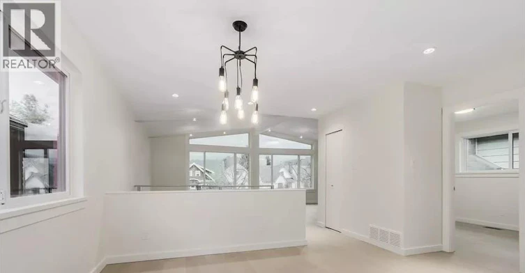 UPPER-2680 Trinity Street, Vancouver, BC, V5K 1E4 - 9