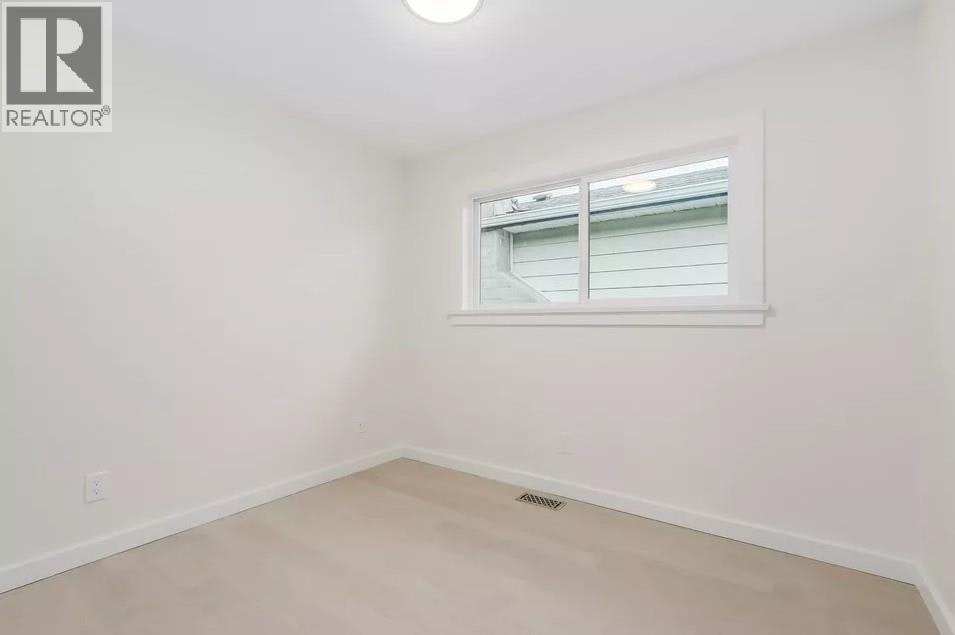 UPPER-2680 Trinity Street, Vancouver, BC, V5K 1E4 - 14