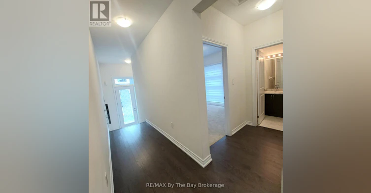 UPPER-92 Berkely Street, Wasaga Beach, ON, L9Z 0K5 - 6