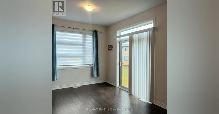 UPPER-92 Berkely Street, Wasaga Beach, ON, L9Z 0K5 - 26