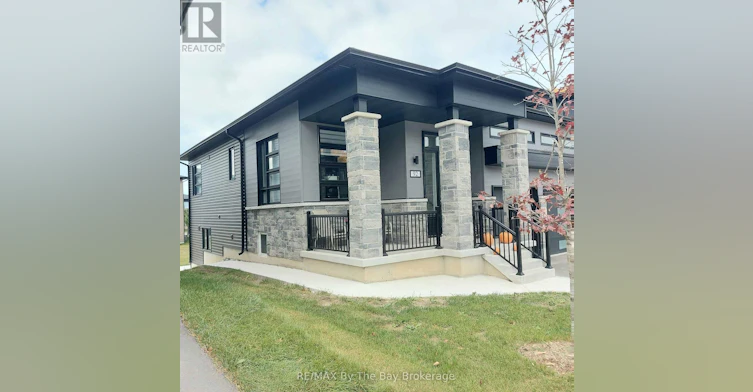 UPPER-92 Berkely Street, Wasaga Beach, ON, L9Z 0K5 - 34