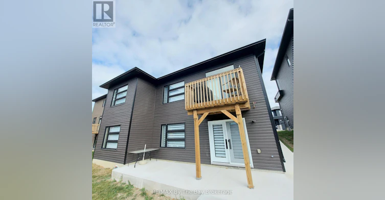 UPPER-92 Berkely Street, Wasaga Beach, ON, L9Z 0K5 - 32