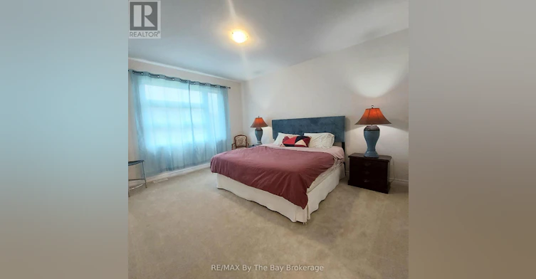 UPPER-92 Berkely Street, Wasaga Beach, ON, L9Z 0K5 - 21