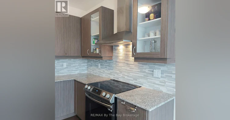 UPPER-92 Berkely Street, Wasaga Beach, ON, L9Z 0K5 - 23
