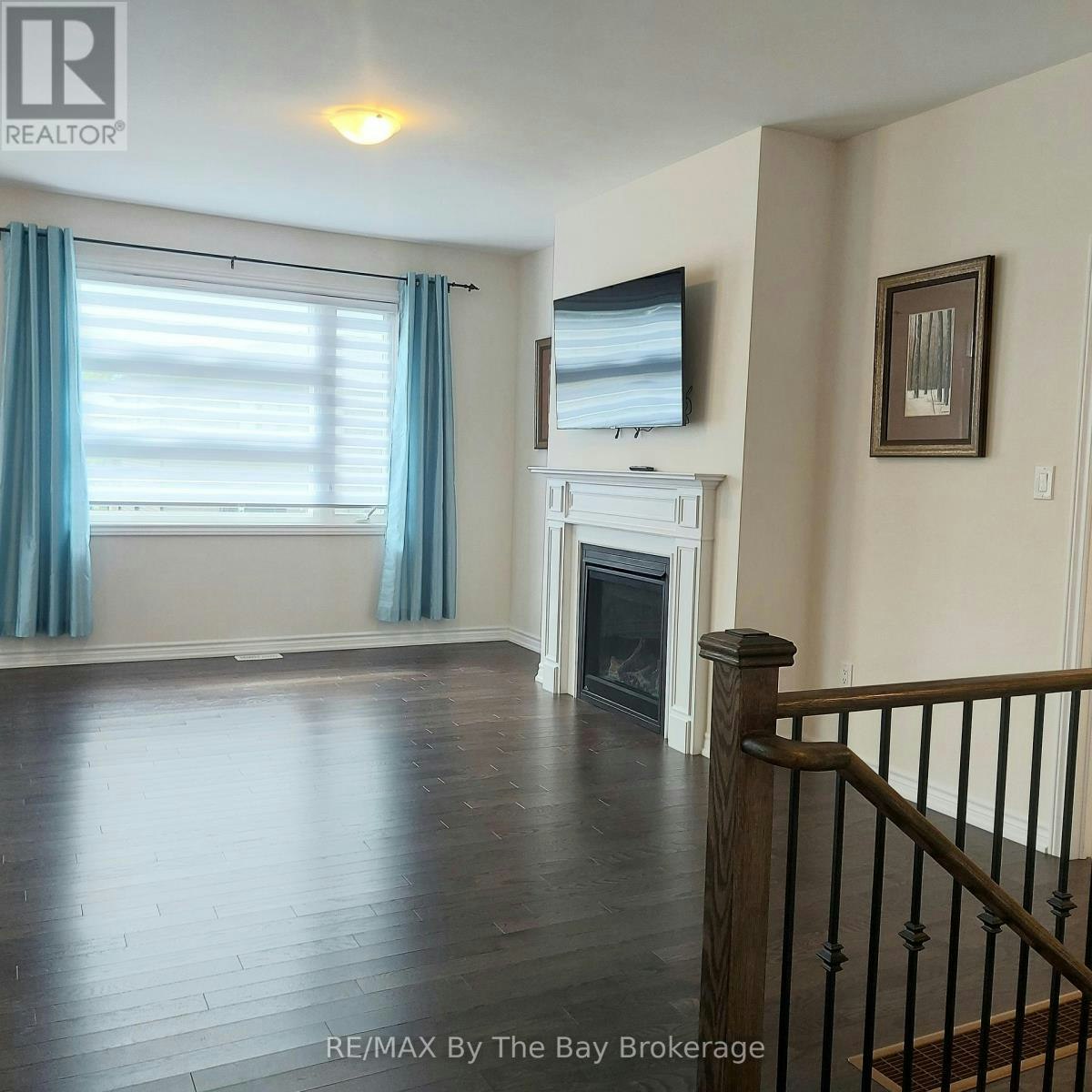 UPPER-92 Berkely Street, Wasaga Beach, ON, L9Z 0K5 - 30