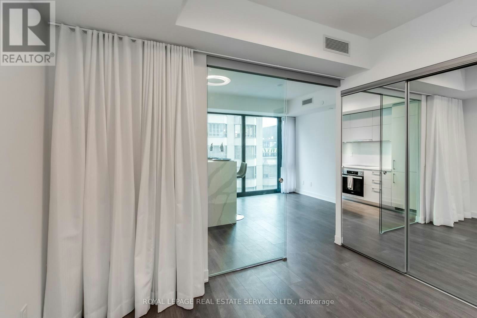 1907-188 Cumberland Street, Toronto, ON, M5R 0B6 - 12
