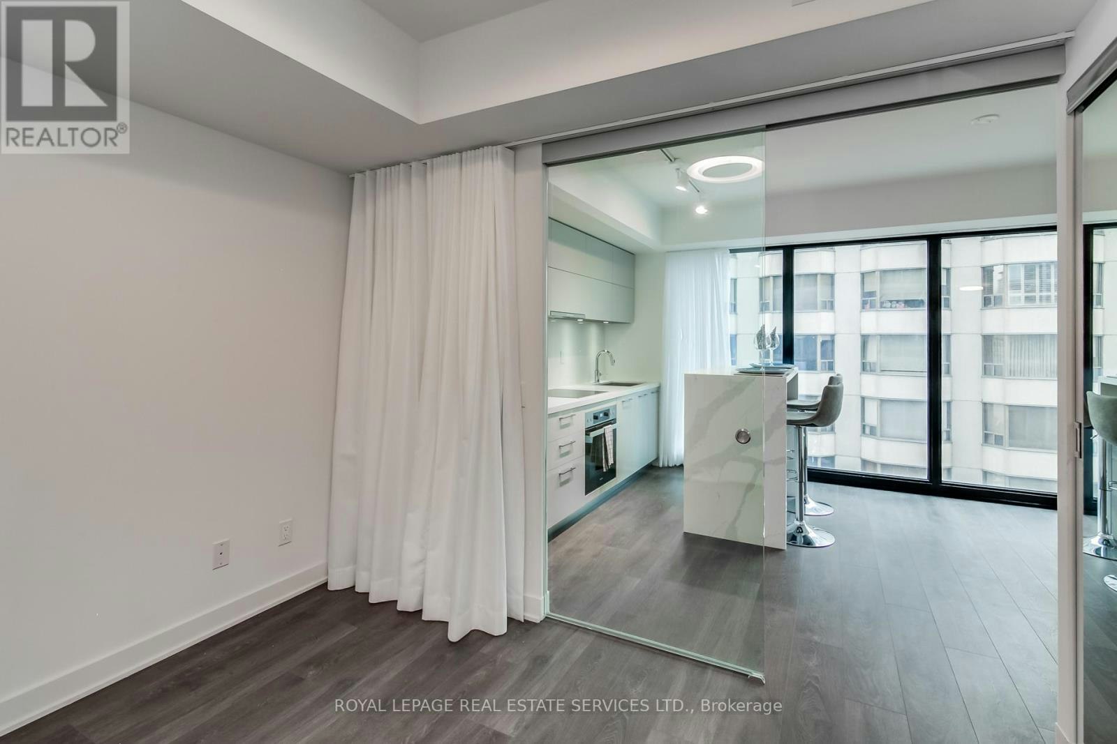 1907-188 Cumberland Street, Toronto, ON, M5R 0B6 - 11