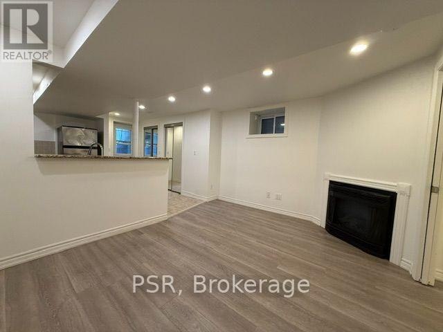 LOWER-12 Lynd Avenue, Toronto, ON, M6R 1T7 - 8