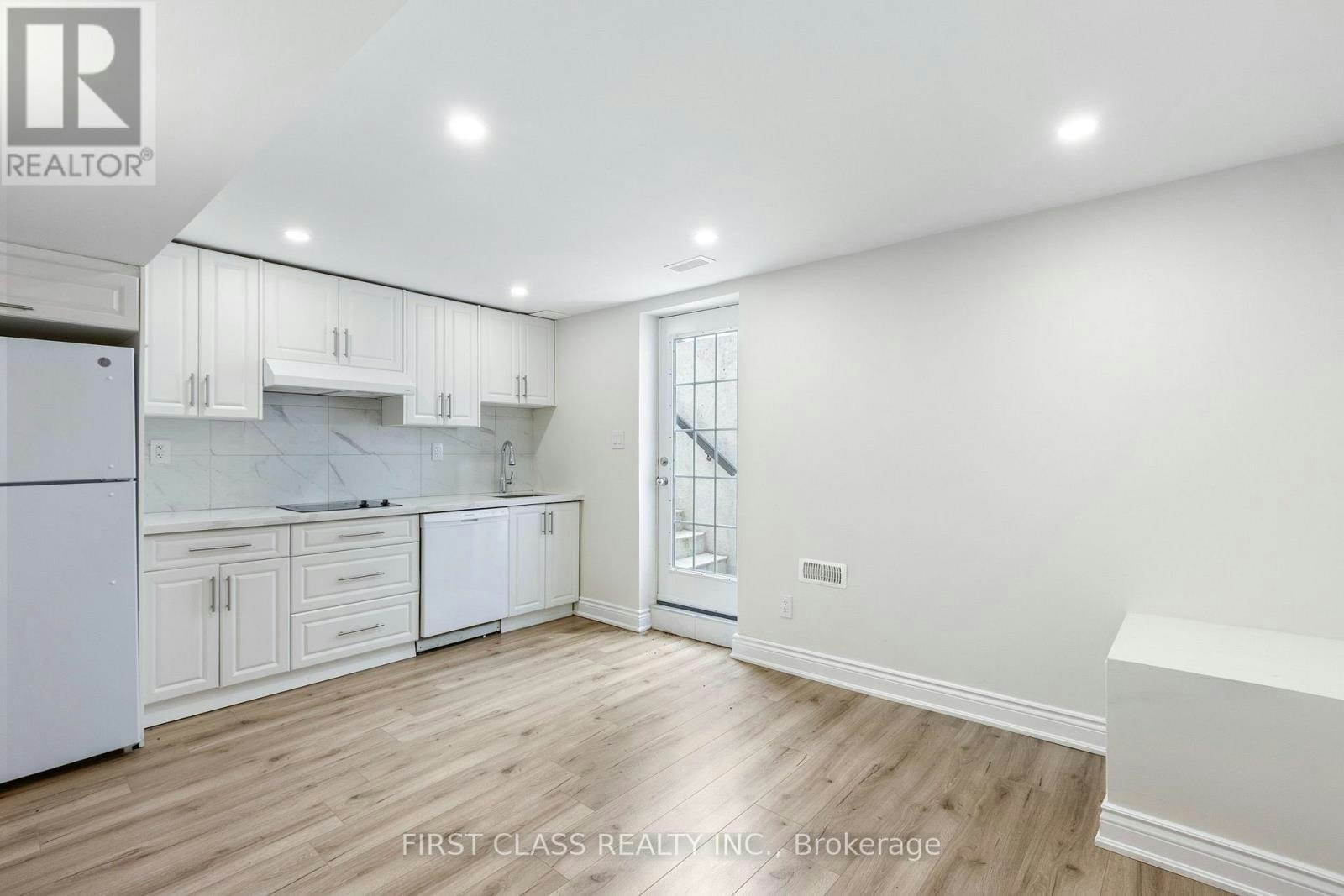 802 Yates Drive, Milton, ON, L9T 0E7 - 3