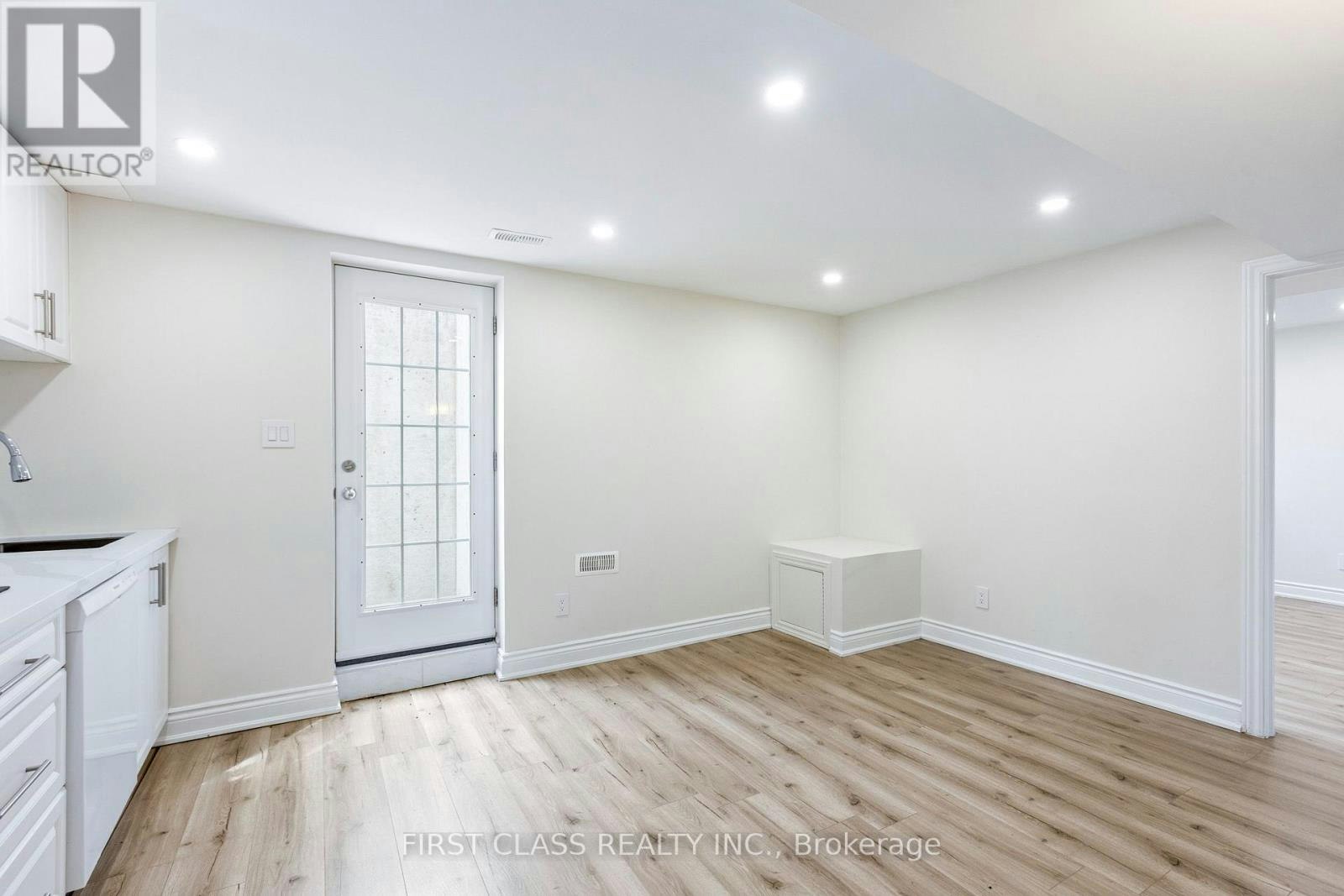 802 Yates Drive, Milton, ON, L9T 0E7 - 4