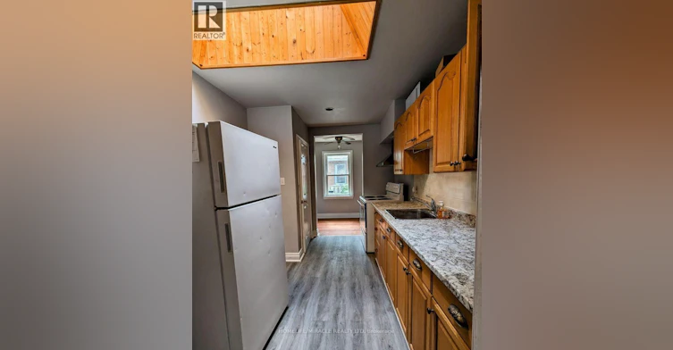 45 Main Street N, Halton Hills, ON, L7G 3H2 - 5