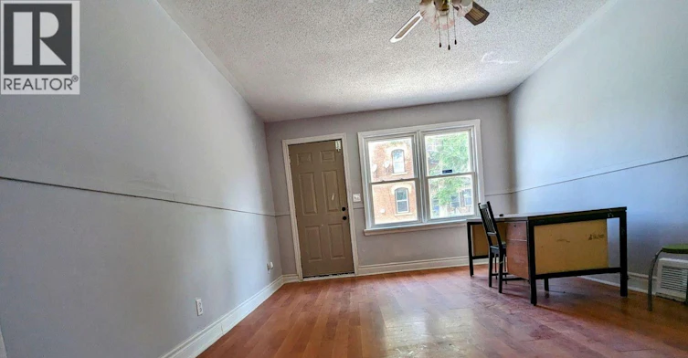 45 Main Street N, Halton Hills, ON, L7G 3H2 - 4