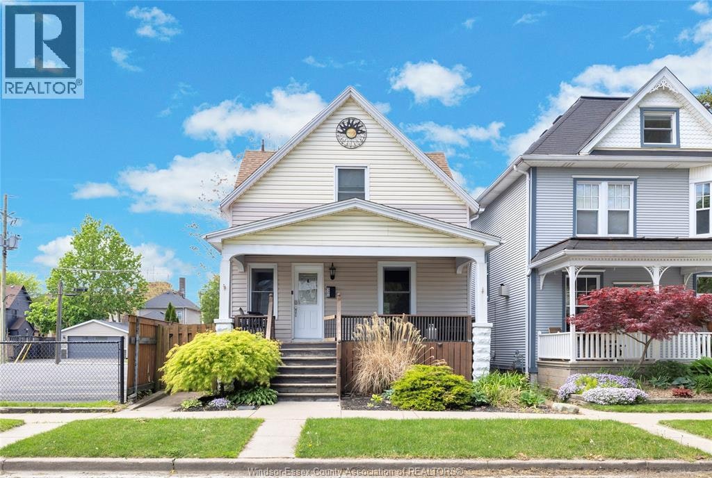 521 Windermere, Windsor, ON, N8Y 3C9