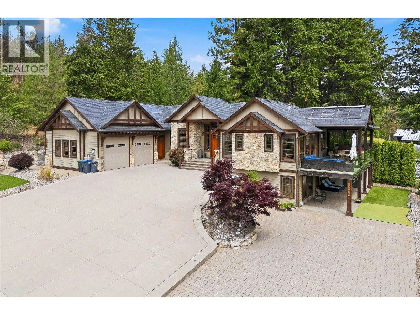 12002 Middleton Road, Lake Country, BC, V4V 1G9