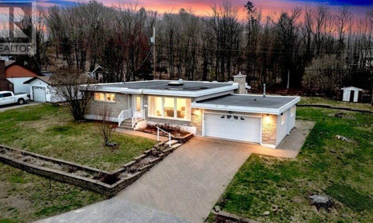 25 Gillanders Road
