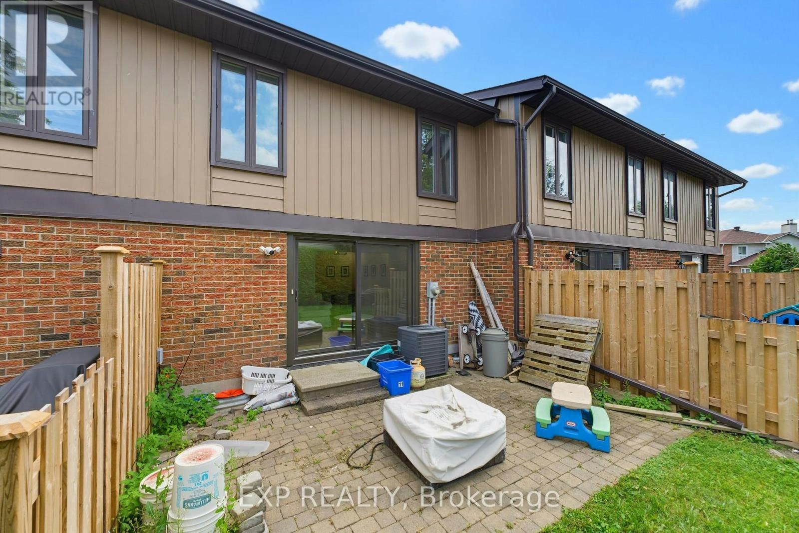 11-890 Cahill Drive W, Ottawa, ON, K1V 9A4 - 29