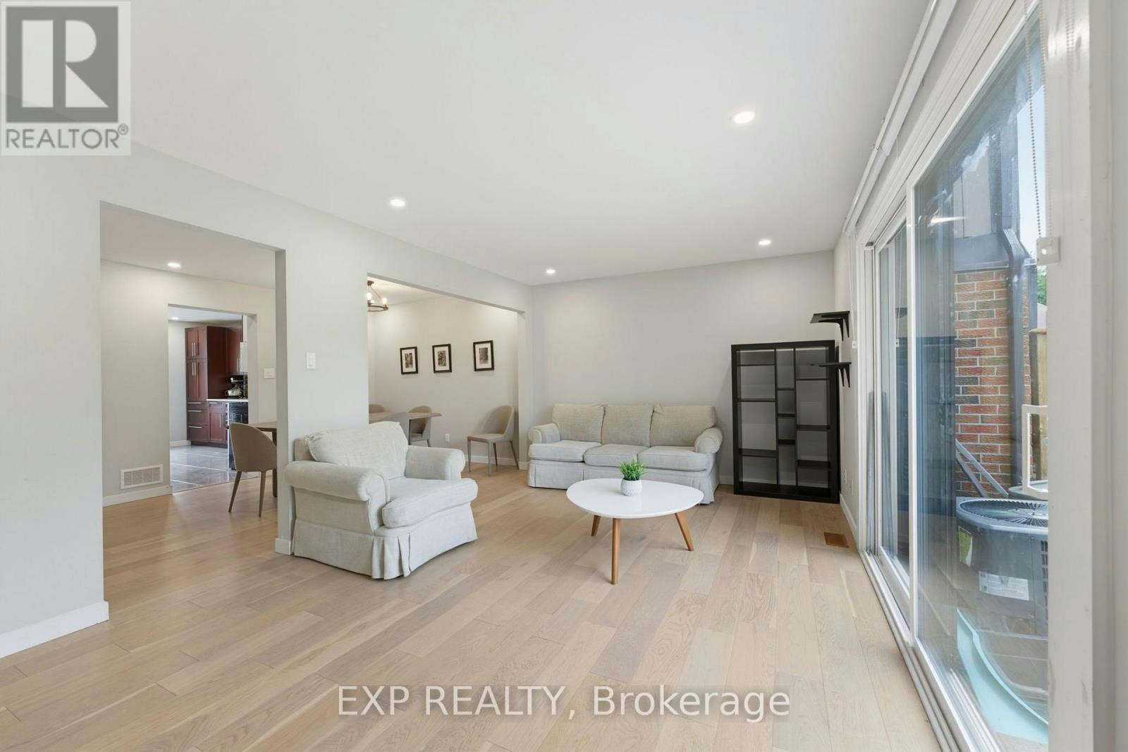 11-890 Cahill Drive W, Ottawa, ON, K1V 9A4 - 14
