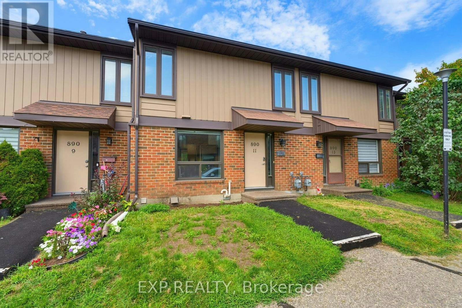 11-890 Cahill Drive W, Ottawa, ON, K1V 9A4 - 2