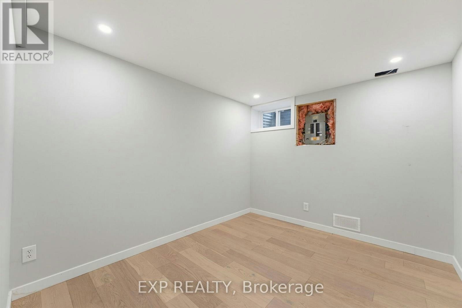 11-890 Cahill Drive W, Ottawa, ON, K1V 9A4 - 26