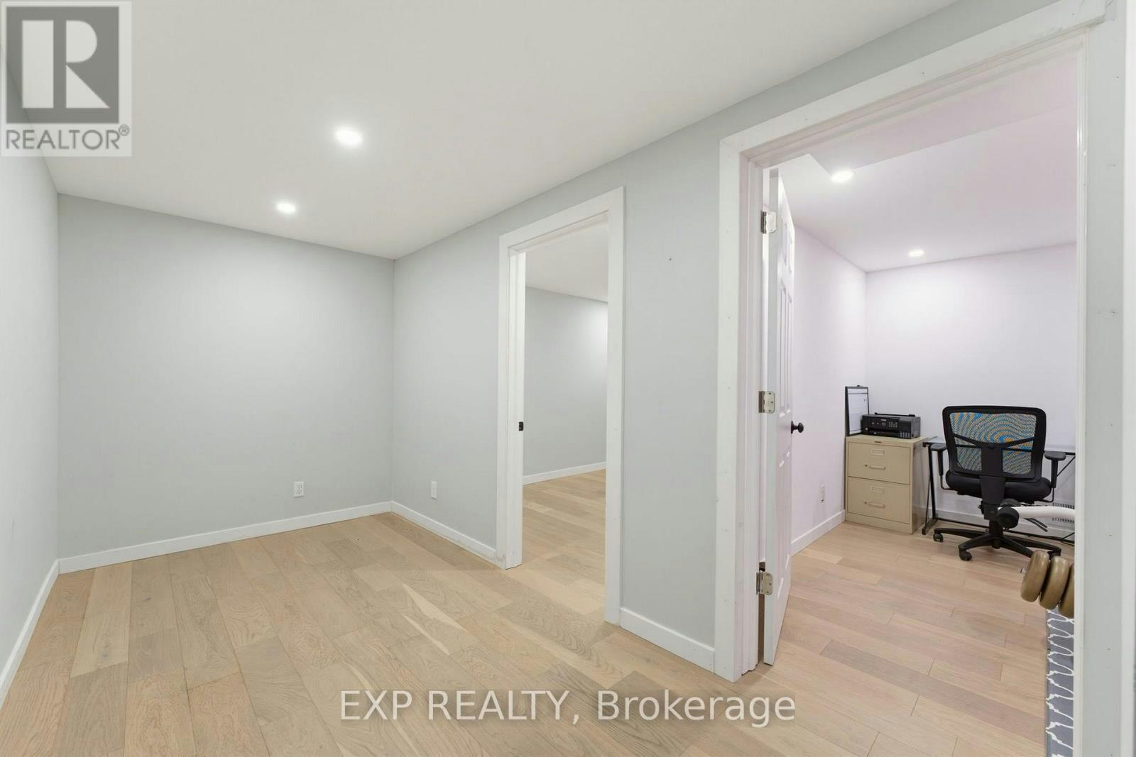 11-890 Cahill Drive W, Ottawa, ON, K1V 9A4 - 24