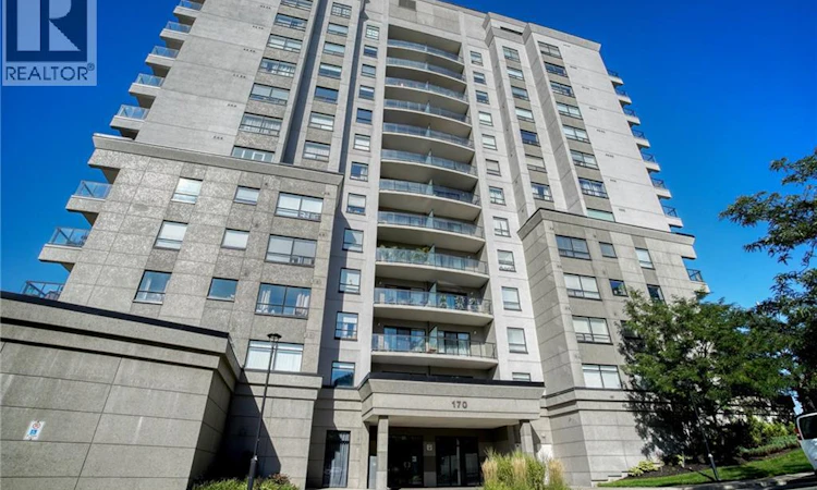 202-170 Water Street N