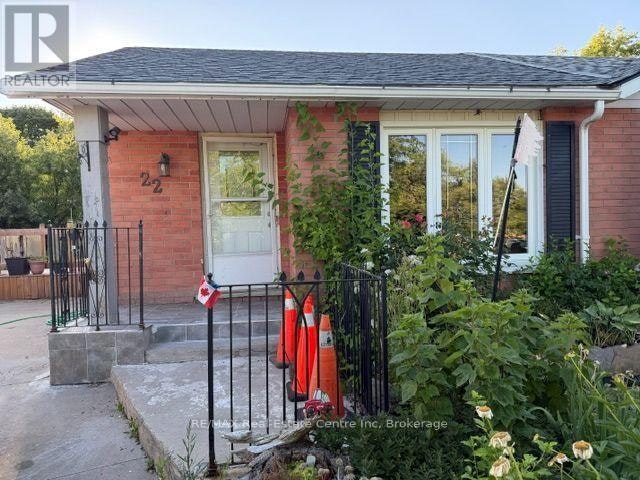 22 Calais Place E, Kitchener, ON, N2M 5M1