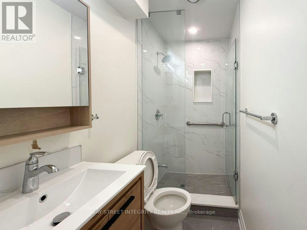 LANEWAY-598 Crawford Street, Toronto, ON, M6G 3K2 - 11