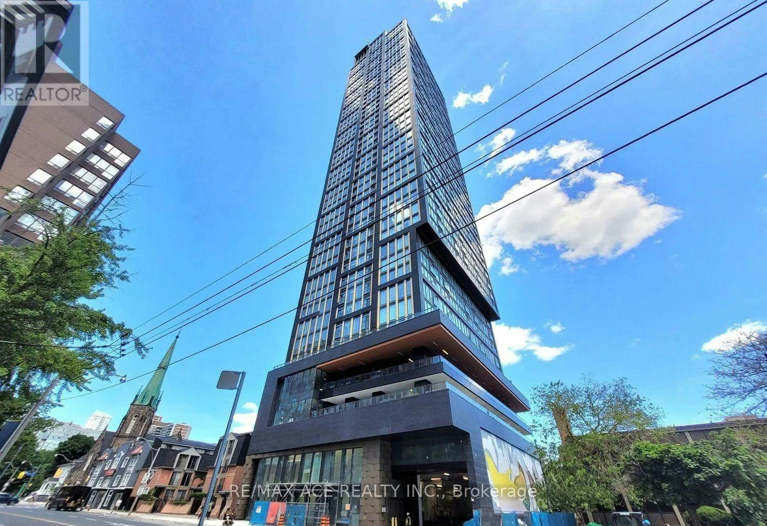 2010-319 Jarvis Street, Toronto, ON, M5B 2C2