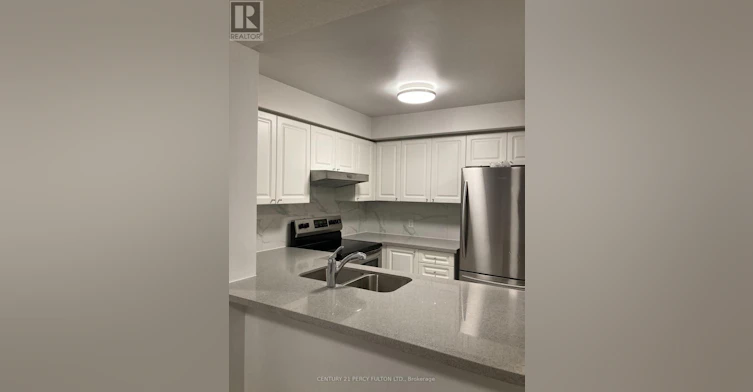 2010-11 Lee Centre Drive, Toronto, ON, M1H 3J5 - 7