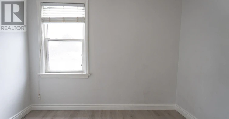 MAIN FLOOR-37 Tiago Avenue, Toronto, ON, M4B 1Z9 - 13