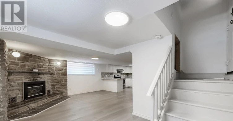 BASEMENT-47 Amsterdam Avenue, Toronto, ON, M4B 2B9 - 3