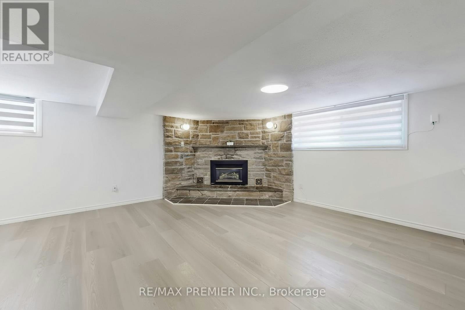 BASEMENT-47 Amsterdam Avenue, Toronto, ON, M4B 2B9 - 4