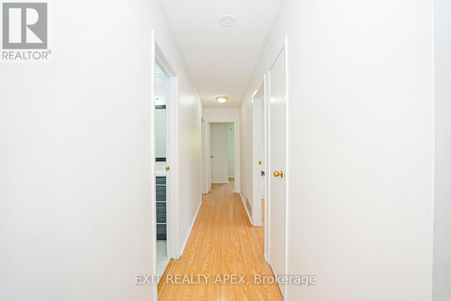 122 Centre Street N, Brampton, ON, L6V 2Z3 - 18
