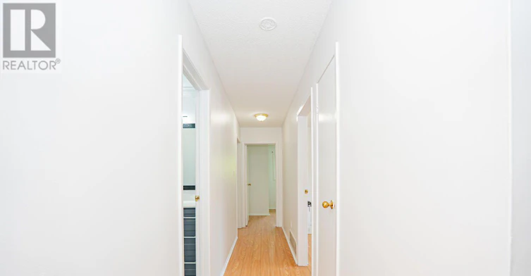 122 Centre Street N, Brampton, ON, L6V 2Z3 - 18