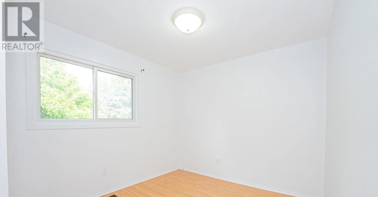 122 Centre Street N, Brampton, ON, L6V 2Z3 - 21