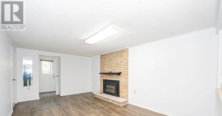 122 Centre Street N, Brampton, ON, L6V 2Z3 - 30
