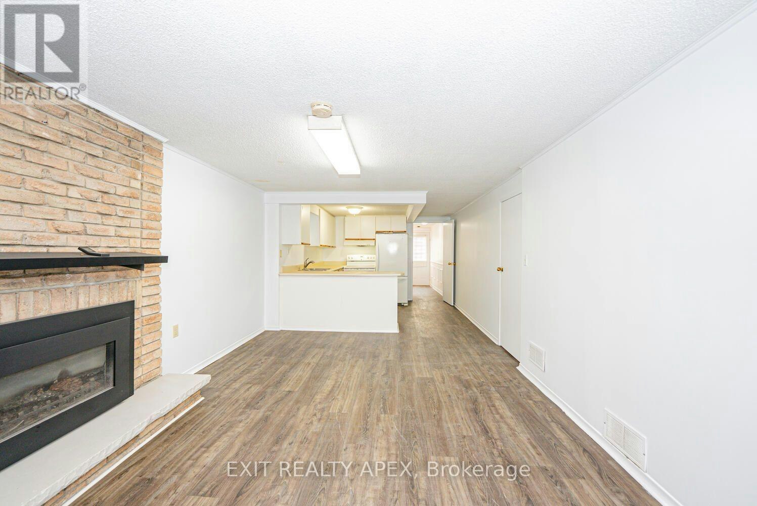 122 Centre Street N, Brampton, ON, L6V 2Z3 - 33