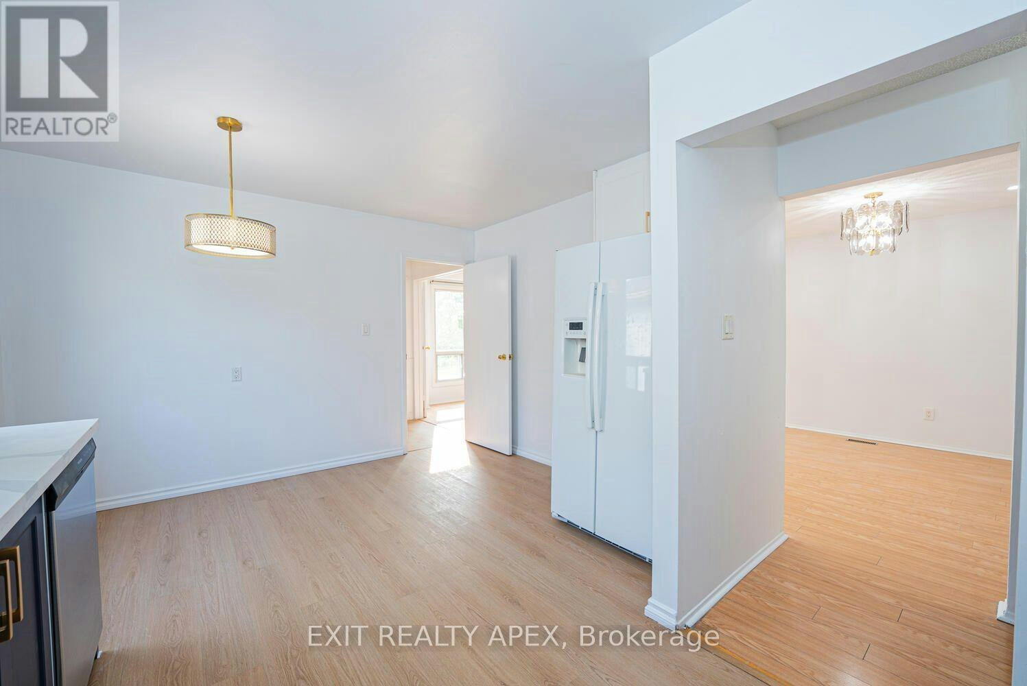 122 Centre Street N, Brampton, ON, L6V 2Z3 - 17
