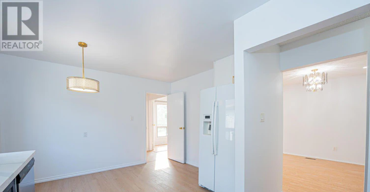 122 Centre Street N, Brampton, ON, L6V 2Z3 - 17