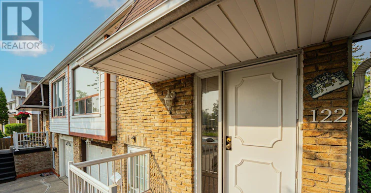 122 Centre Street N, Brampton, ON, L6V 2Z3 - 5