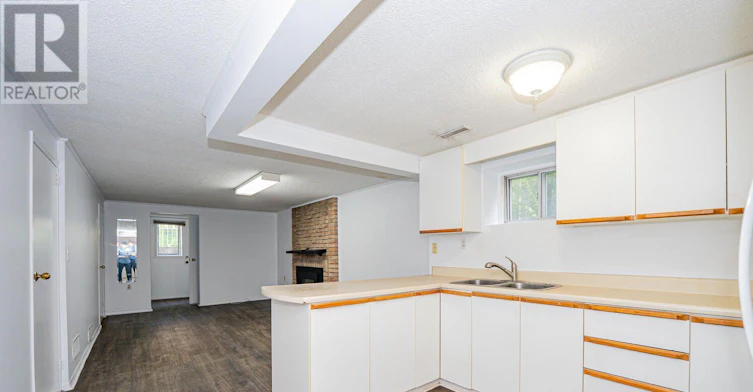 122 Centre Street N, Brampton, ON, L6V 2Z3 - 28