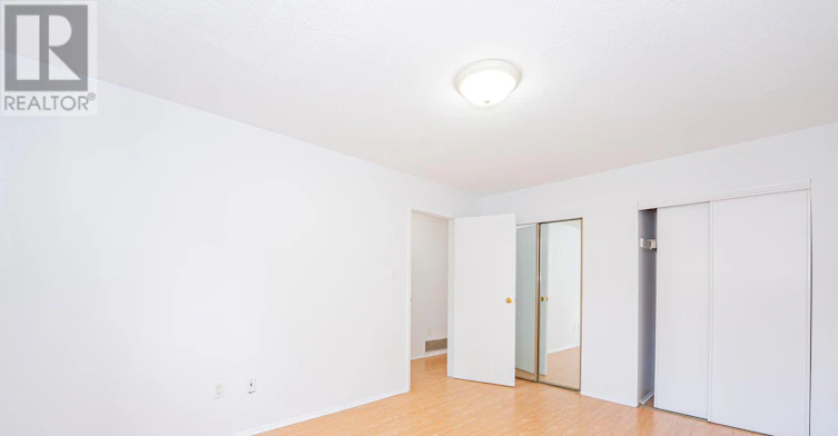 122 Centre Street N, Brampton, ON, L6V 2Z3 - 20