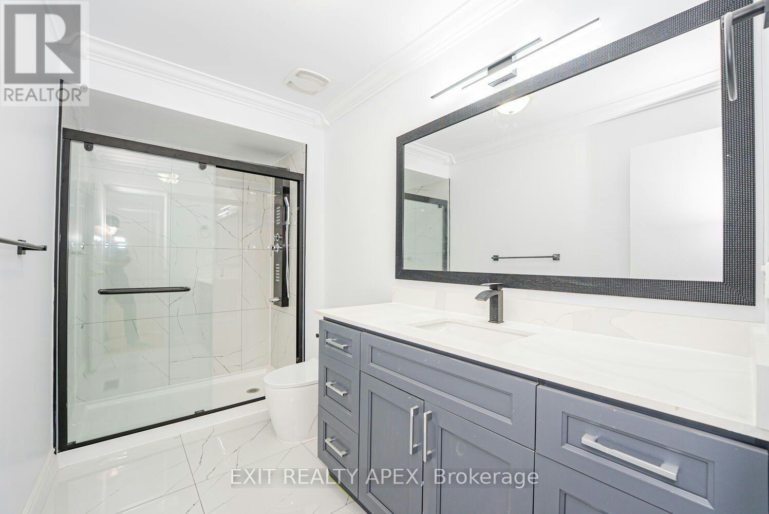122 Centre Street N, Brampton, ON, L6V 2Z3 - 25