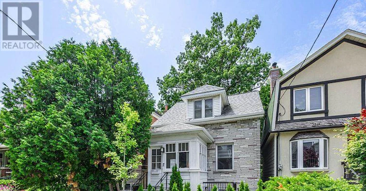 678 Willard Avenue, Toronto, ON, M6S 3S5