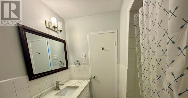 UPPER-234 Erb Street, Waterloo, ON, N2J 1M8 - 10