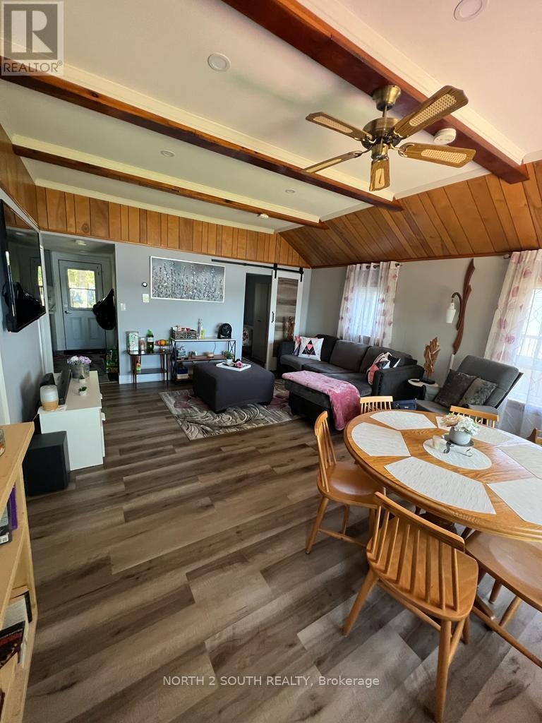 55 Paradise Road, Kawartha Lakes, ON, K0M 1B0 - 2