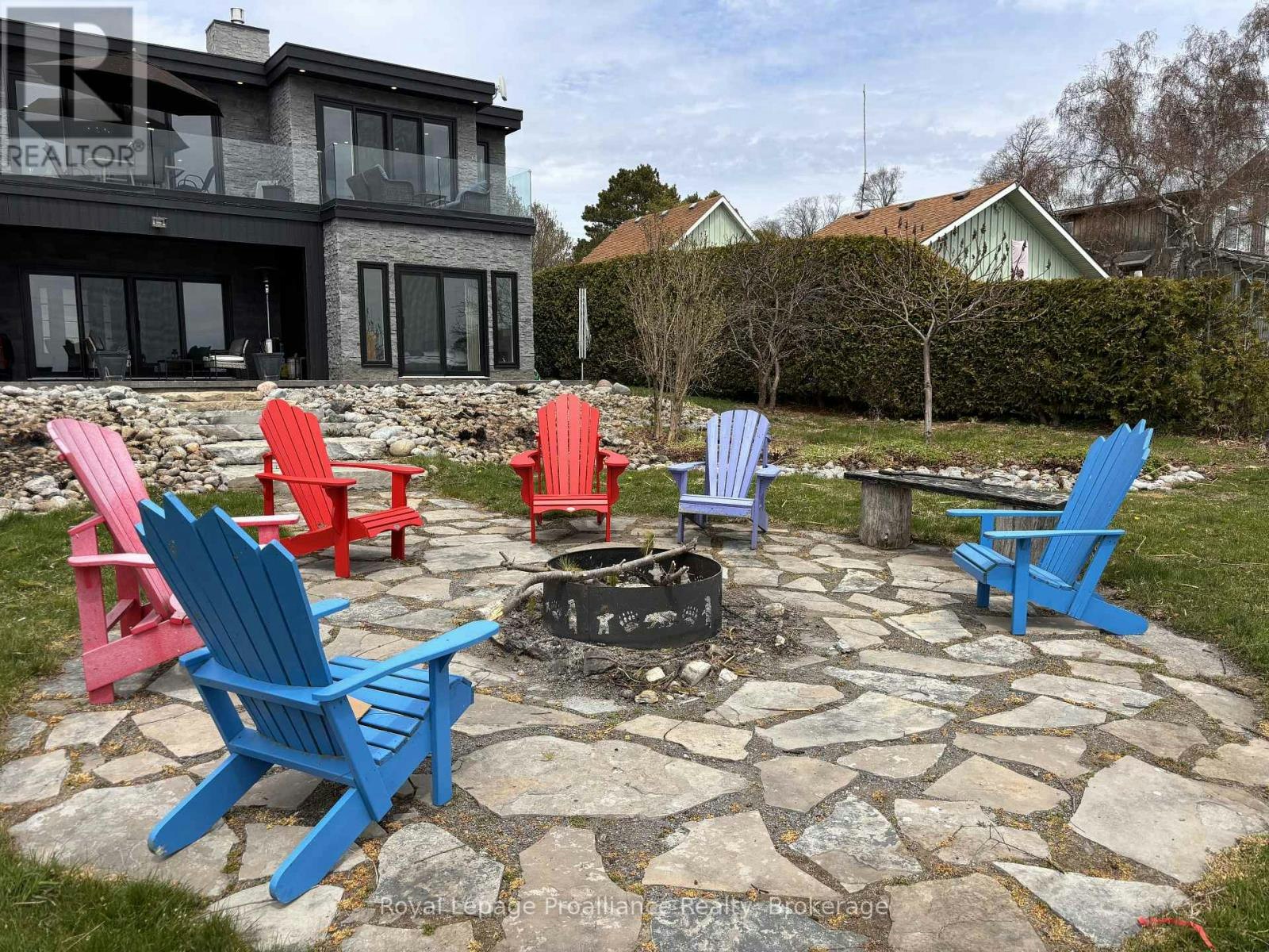 621 Barcovan Beach Road, Quinte West, ON, K0K 1L0 - 2