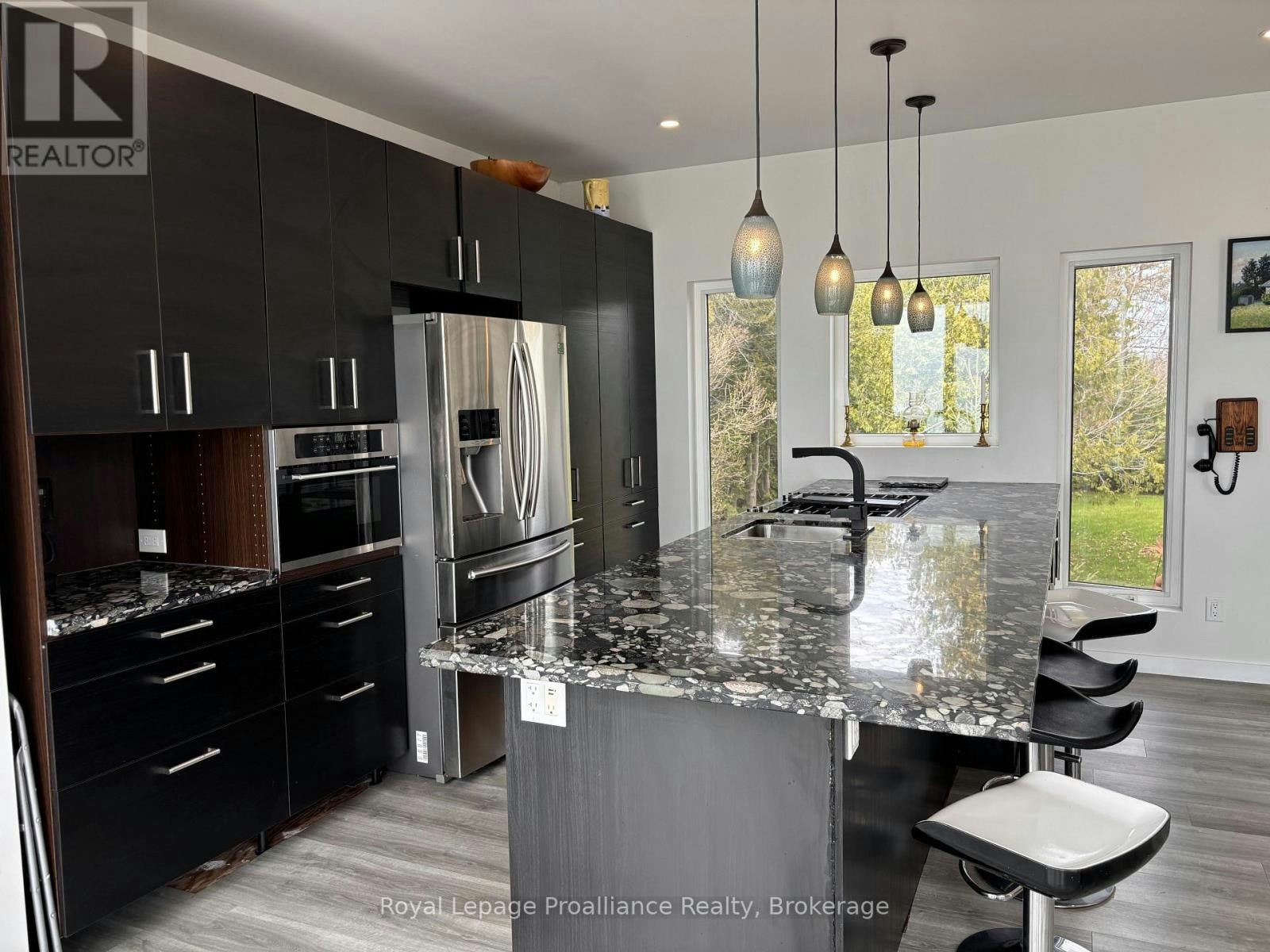 621 Barcovan Beach Road, Quinte West, ON, K0K 1L0 - 7