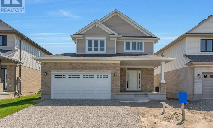 75 Hemlock Crescent