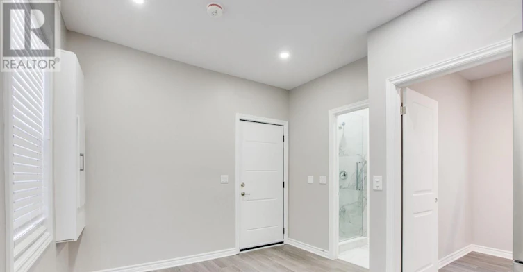 3-140 Wellington Street, London, ON, N6B 2K8 - 7